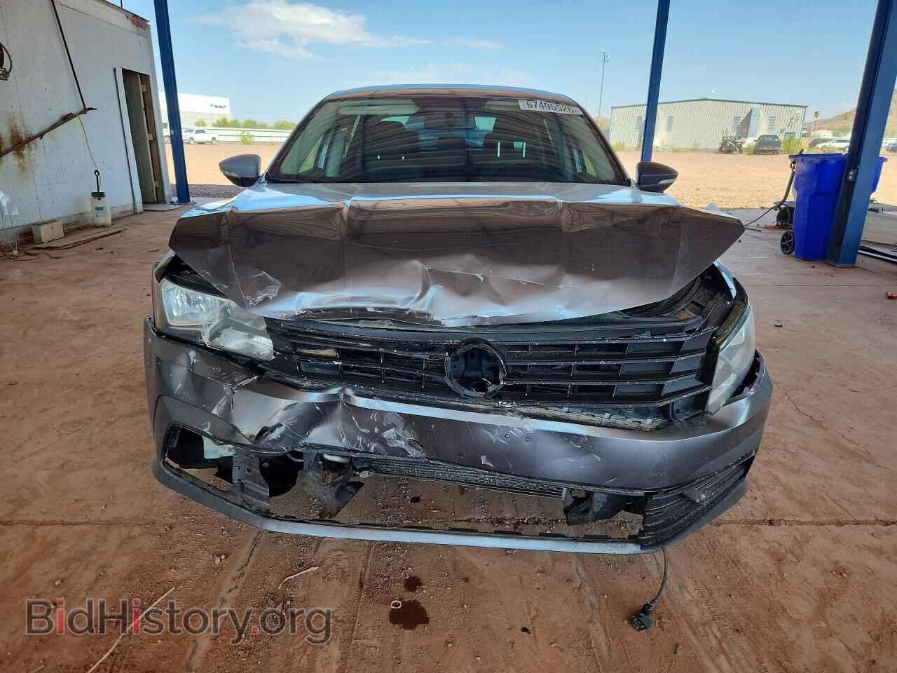 2016 VOLKSWAGEN PASSAT - VIN: 1VWAT7A37GC054589 - Photo 5