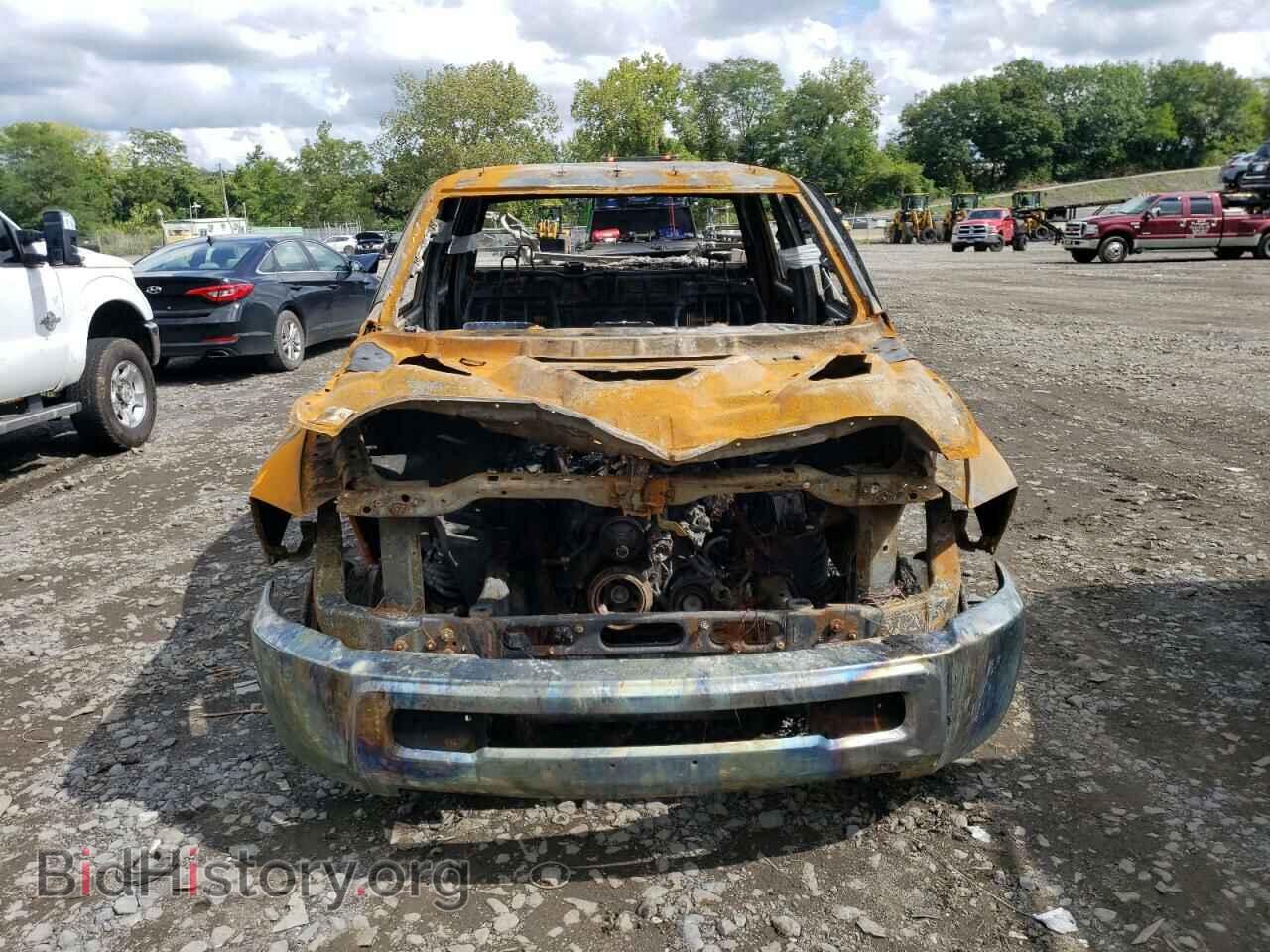 2017 RAM All Models - VIN: 3C6UR5CJ3HG776601 - Photo 5
