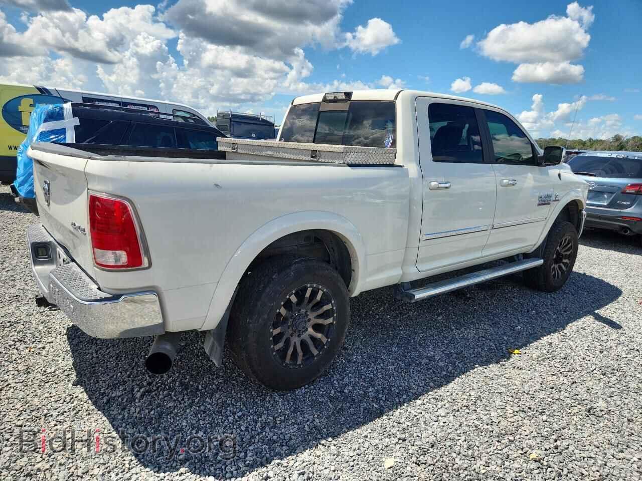 2017 RAM 2500 - VIN: 3C6UR5FL6HG781627 - Photo 3