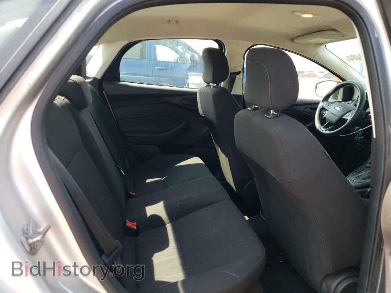 2018 FORD FOCUS - VIN: 1FADP3E27JL276349 - Фото 10