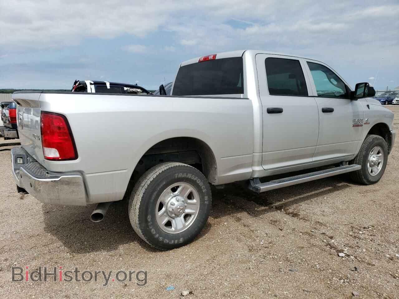 2016 RAM All Models - VIN: 3C6UR5CL8GG235883 - Фото 3