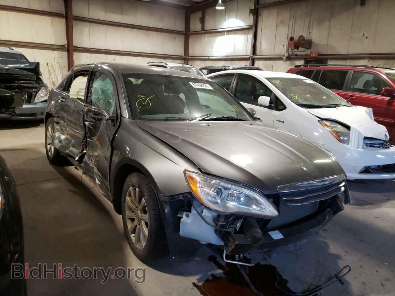 Фотография 1C3CCBBB1DN639404 - CHRYSLER 200 2013