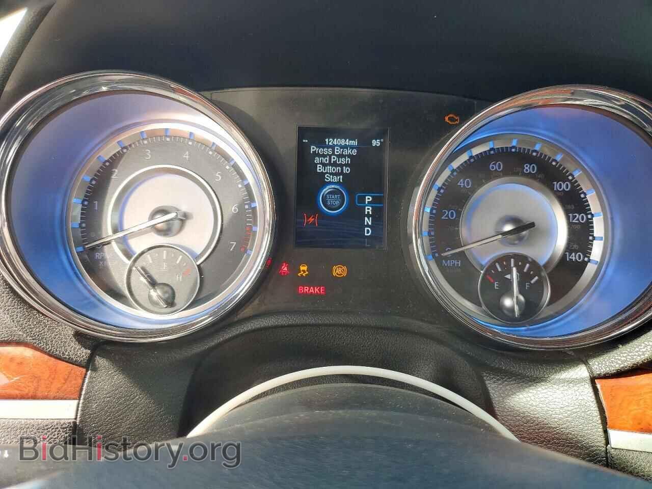 2014 CHRYSLER 300 - VIN: 2C3CCAAG6EH378501 - Фото 9