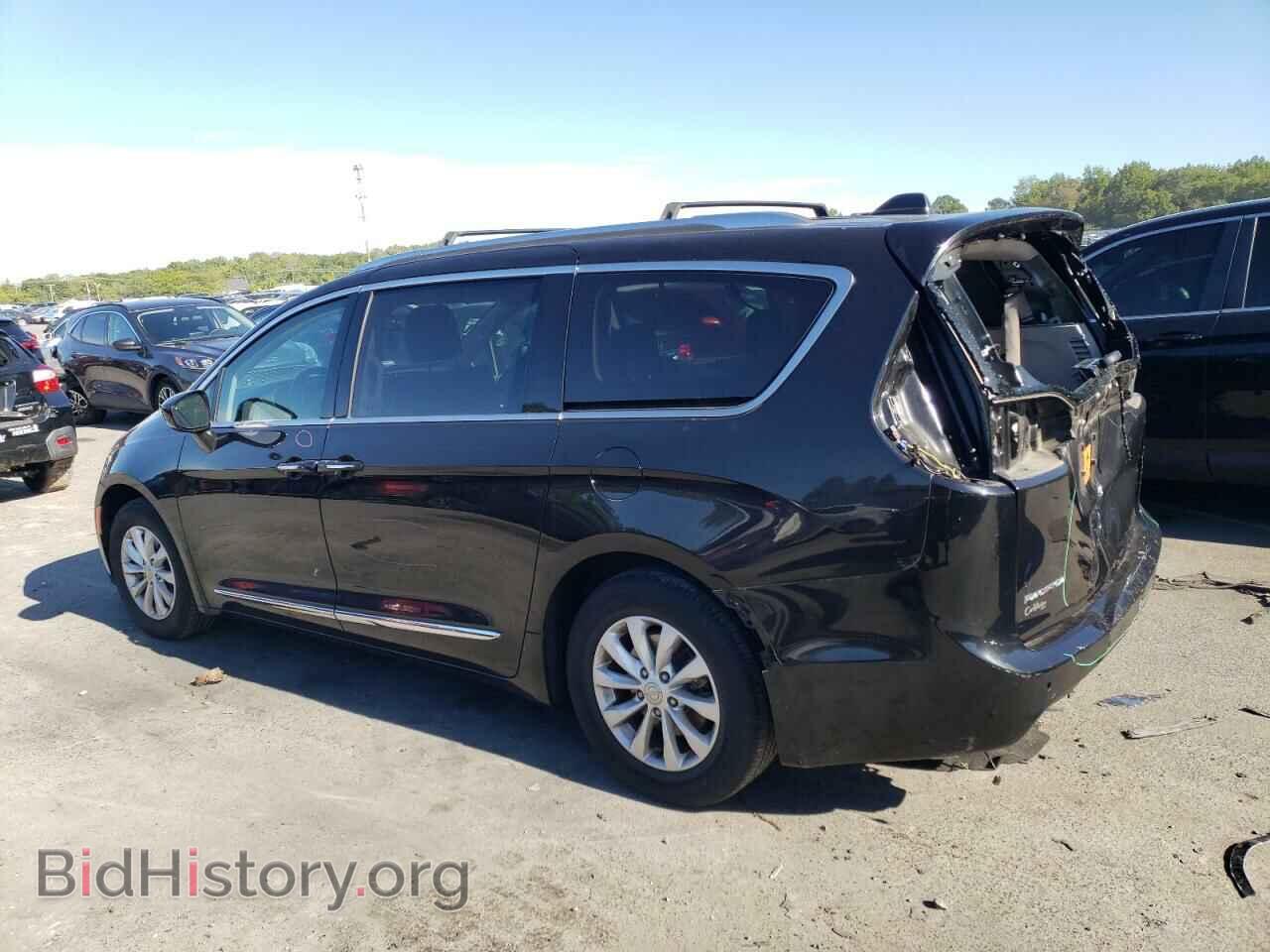 2018 CHRYSLER PACIFICA - VIN: 2C4RC1BG9JR248060 - Фото 2