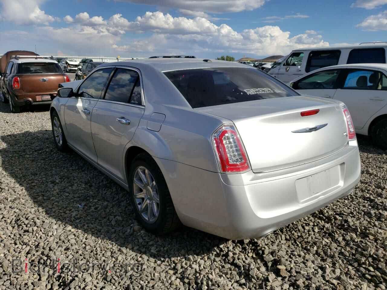 2012 CHRYSLER 300 - VIN: 2C3CCABG4CH289568 - Фото 2