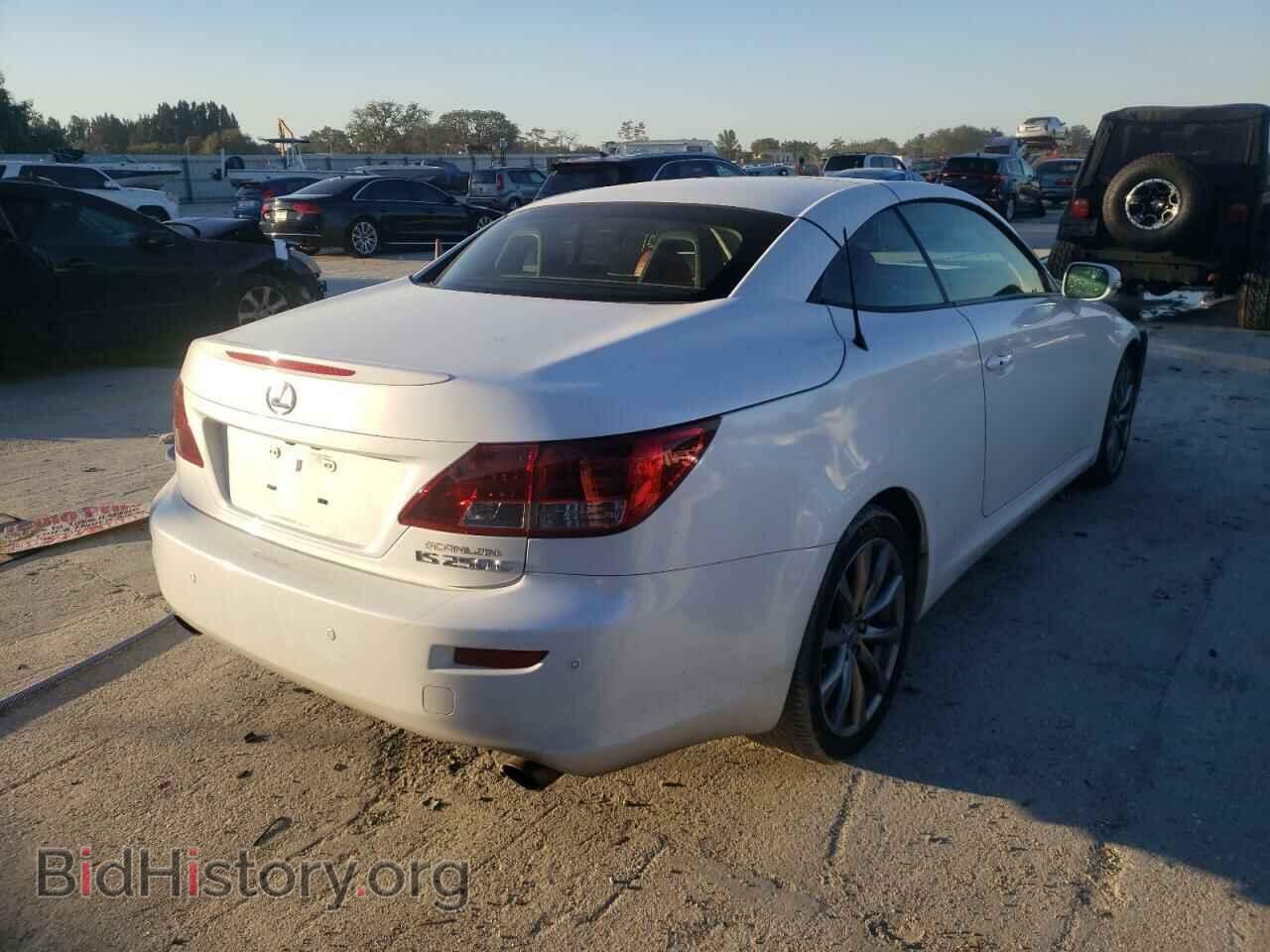 2014 LEXUS IS - VIN: JTHFF2C20E2531744 - Photo 4
