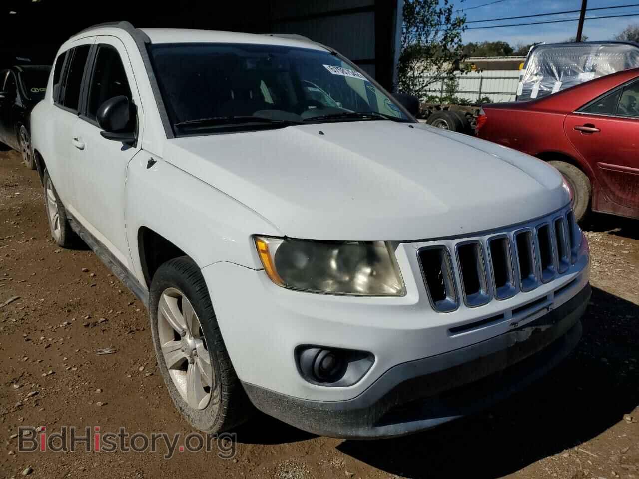 Photo 1J4NT1FB1BD224296 - JEEP COMPASS 2011