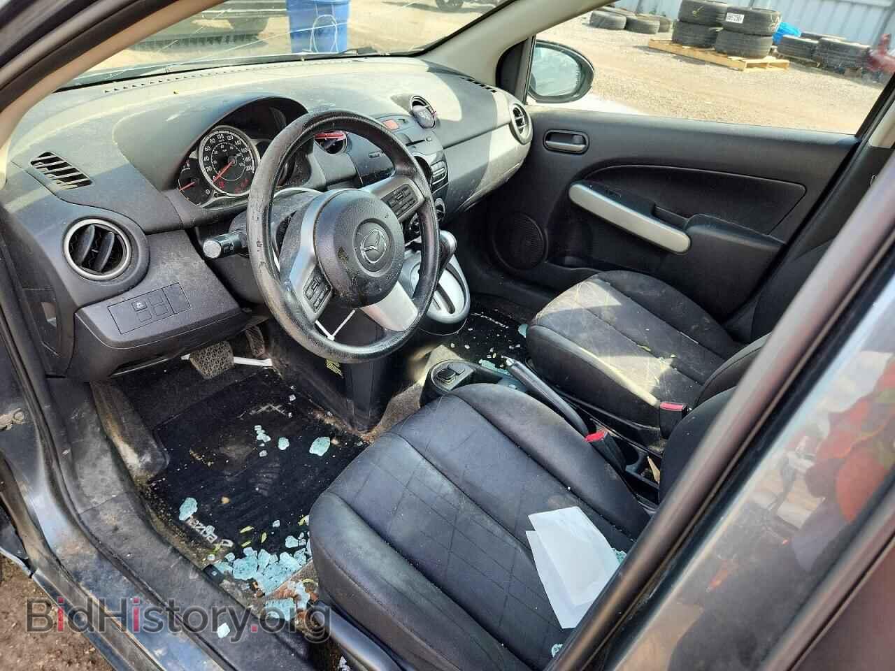2012 Mazda 2 (VIN JM1DE1KY4C0138219) — photo 8 of 12