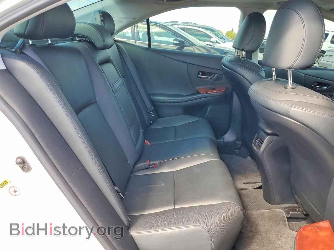 2010 Lexus HS (VIN JTHBB1BA6A2014407) — photo 10 of 12