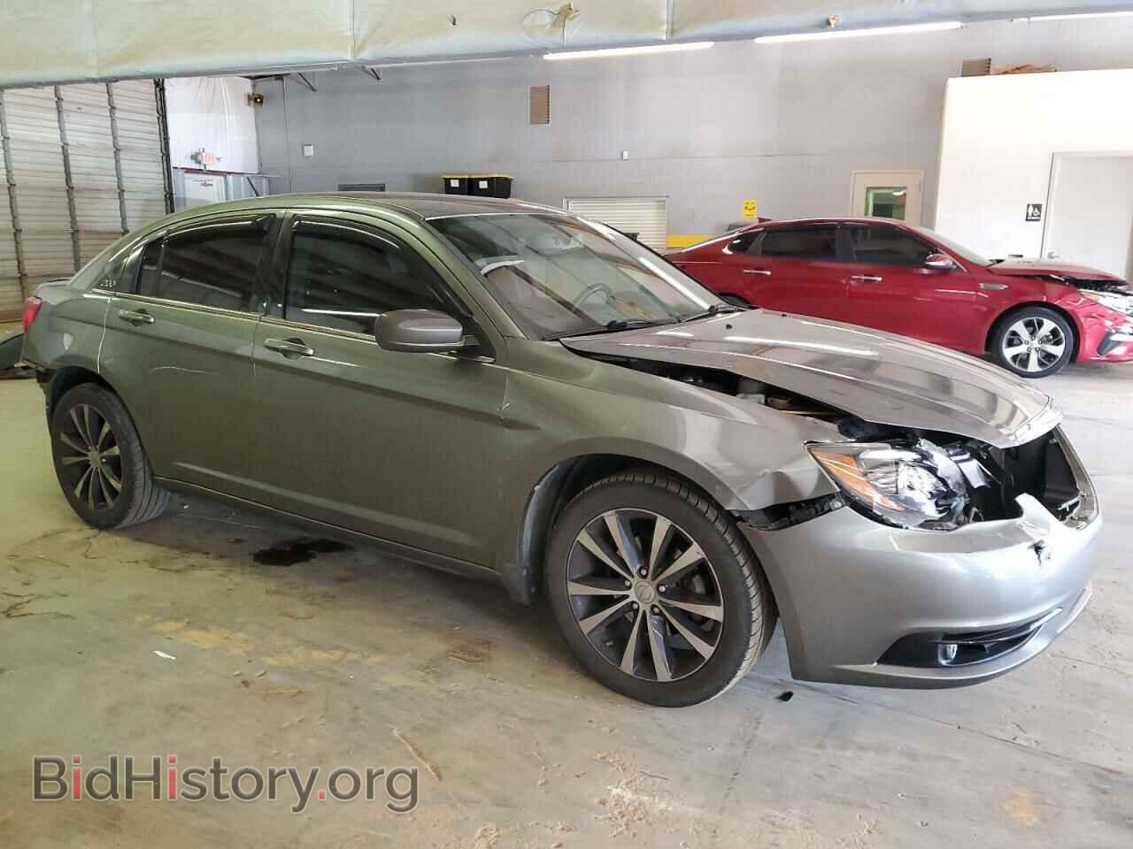 2013 CHRYSLER 200 - VIN: 1C3CCBBB9DN600737 - Фото 4