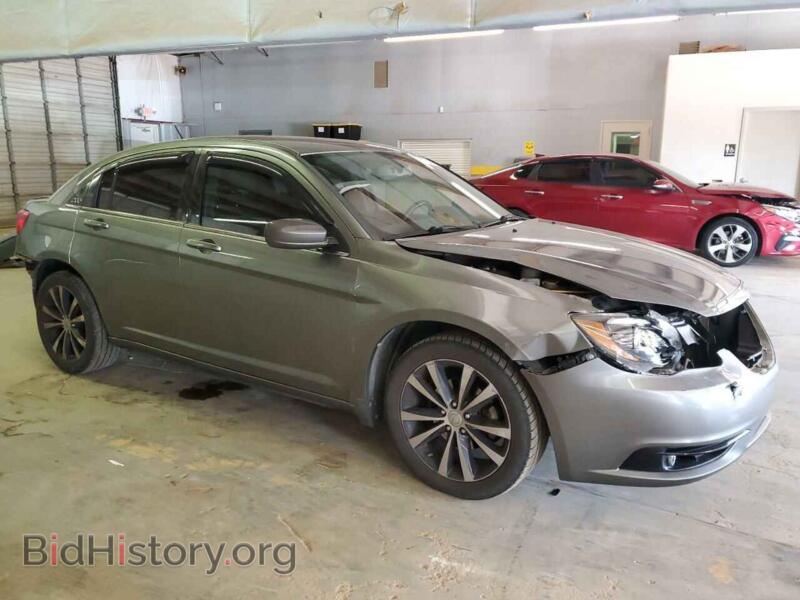 2013 Chrysler 200 (VIN 1C3CCBBB9DN600737) — photo 4 of 13