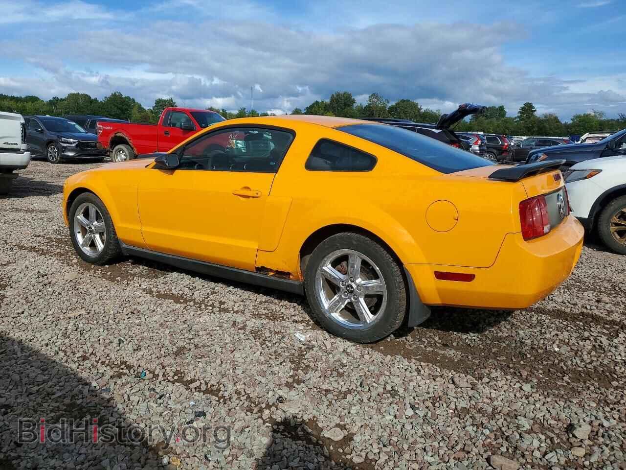 2008 FORD MUSTANG - VIN: 1ZVHT80N985204201 - Photo 2