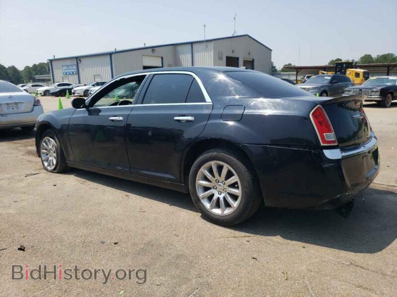 2014 Chrysler 300 (VIN 2C3CCAEGXEH285684) — photo 2 of 13