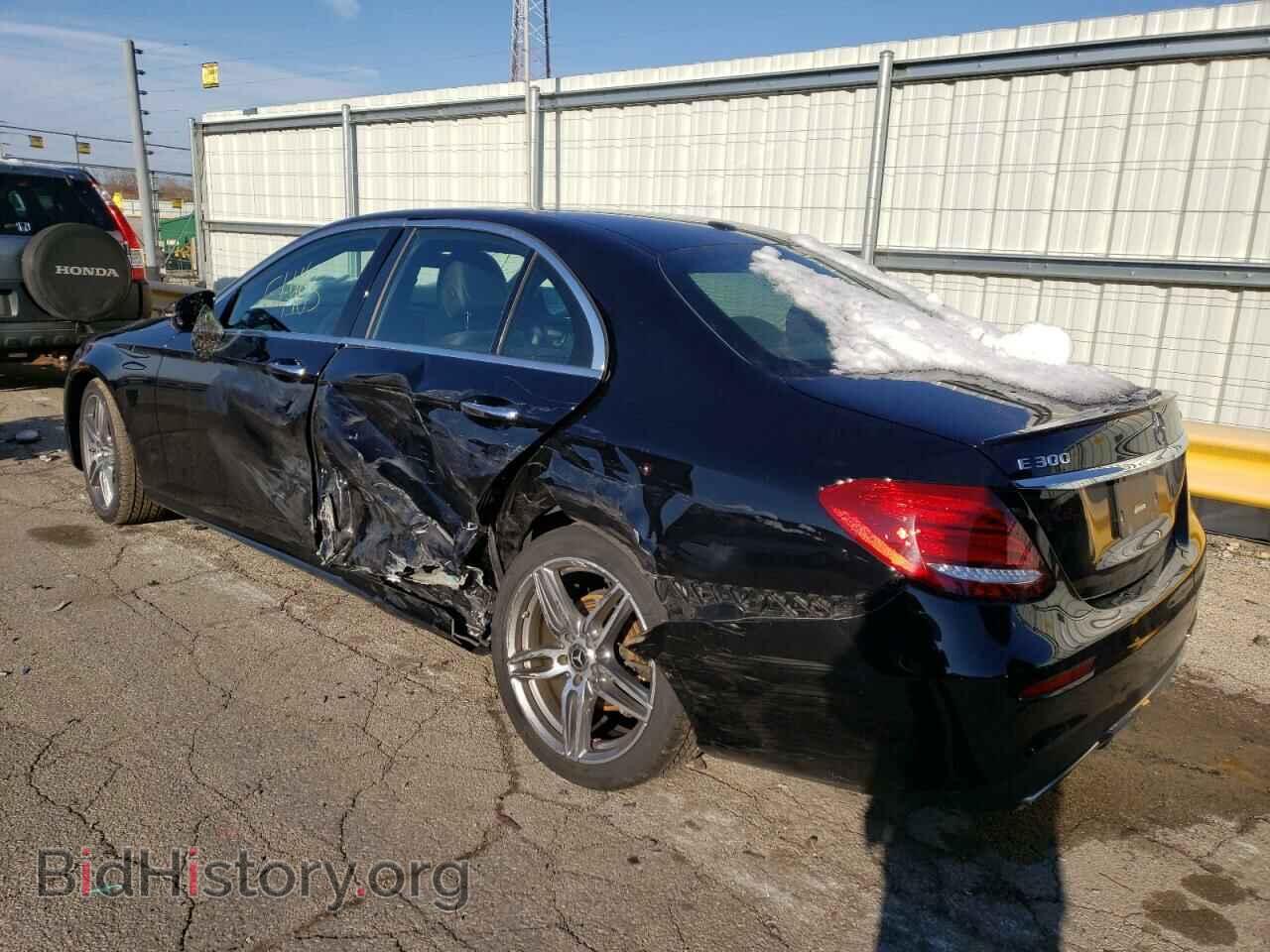 2018 MERCEDES-BENZ E-CLASS - VIN: WDDZF4KB7JA339951 - Фото 2