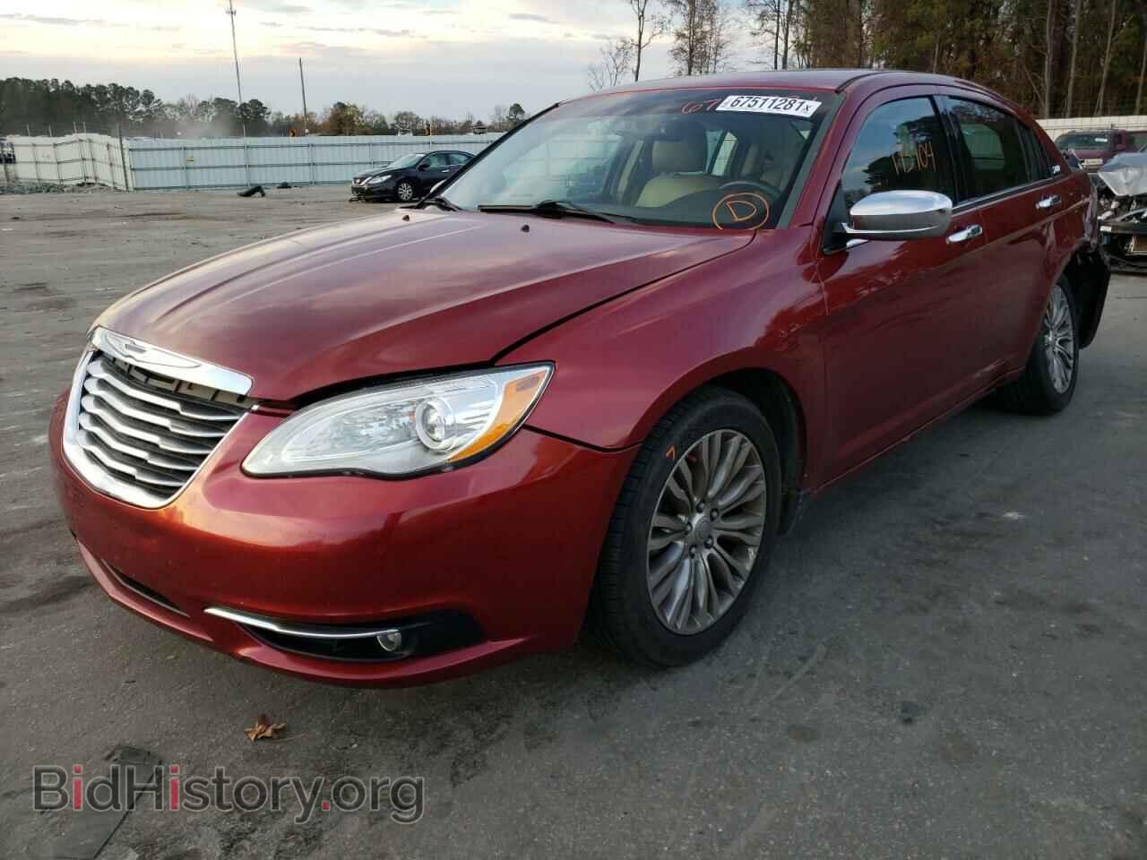 2013 CHRYSLER 200 - VIN: 1C3CCBCG6DN546470 - Фото 2