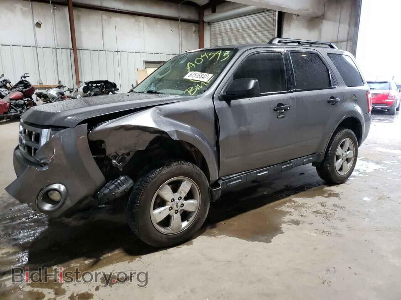 Фотография 1FMCU0D73BKA04393 - FORD ESCAPE 2011
