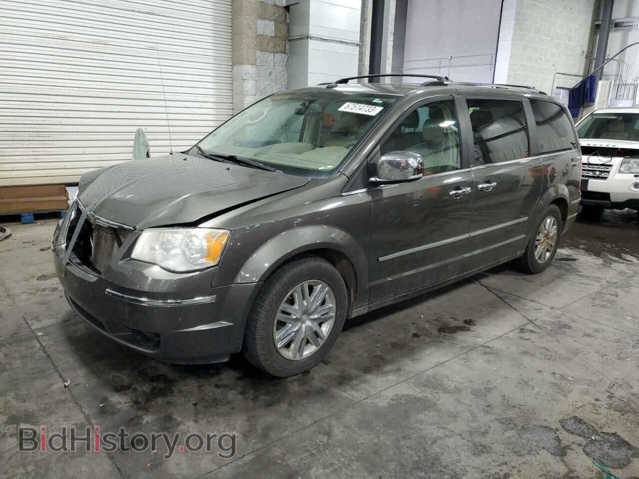 Photo 2A4RR6DX4AR215437 - CHRYSLER MINIVAN 2010