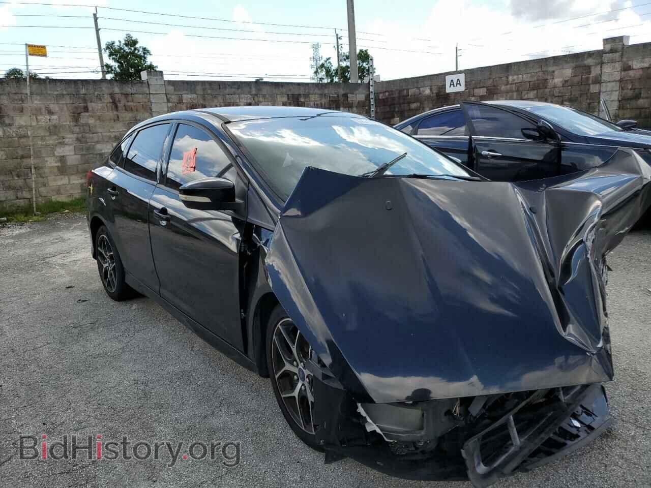 2016 FORD FOCUS - VIN: 1FADP3F27GL201321 - Photo 4