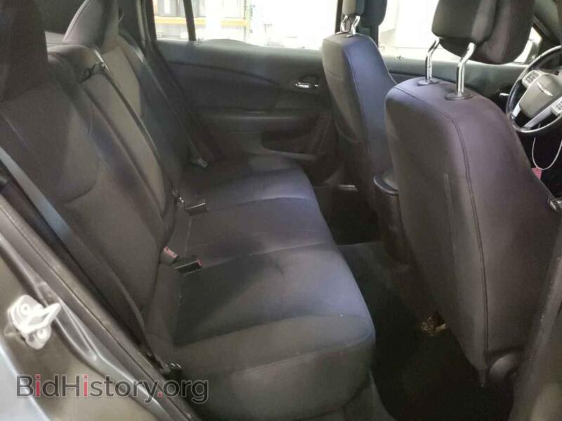 2013 Chrysler 200 (VIN 1C3CCBBG2DN718141) — фото 10 из 12
