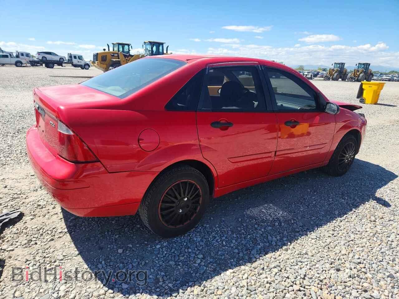 2005 FORD FOCUS - VIN: 1FAFP34N65W252164 - Фото 3