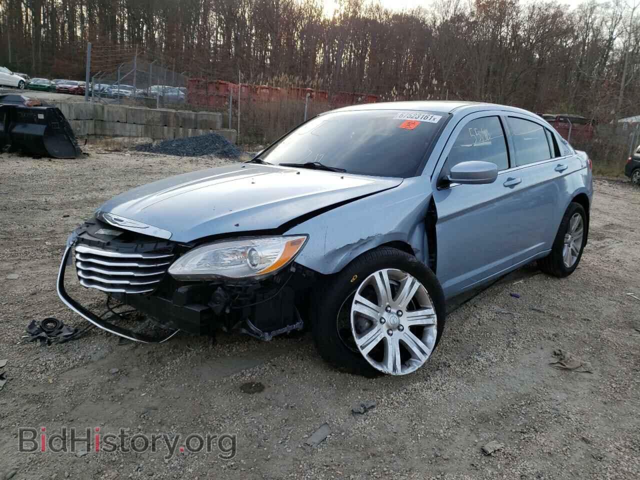 2012 CHRYSLER 200 - VIN: 1C3CCBBG0CN330565 - Фото 2