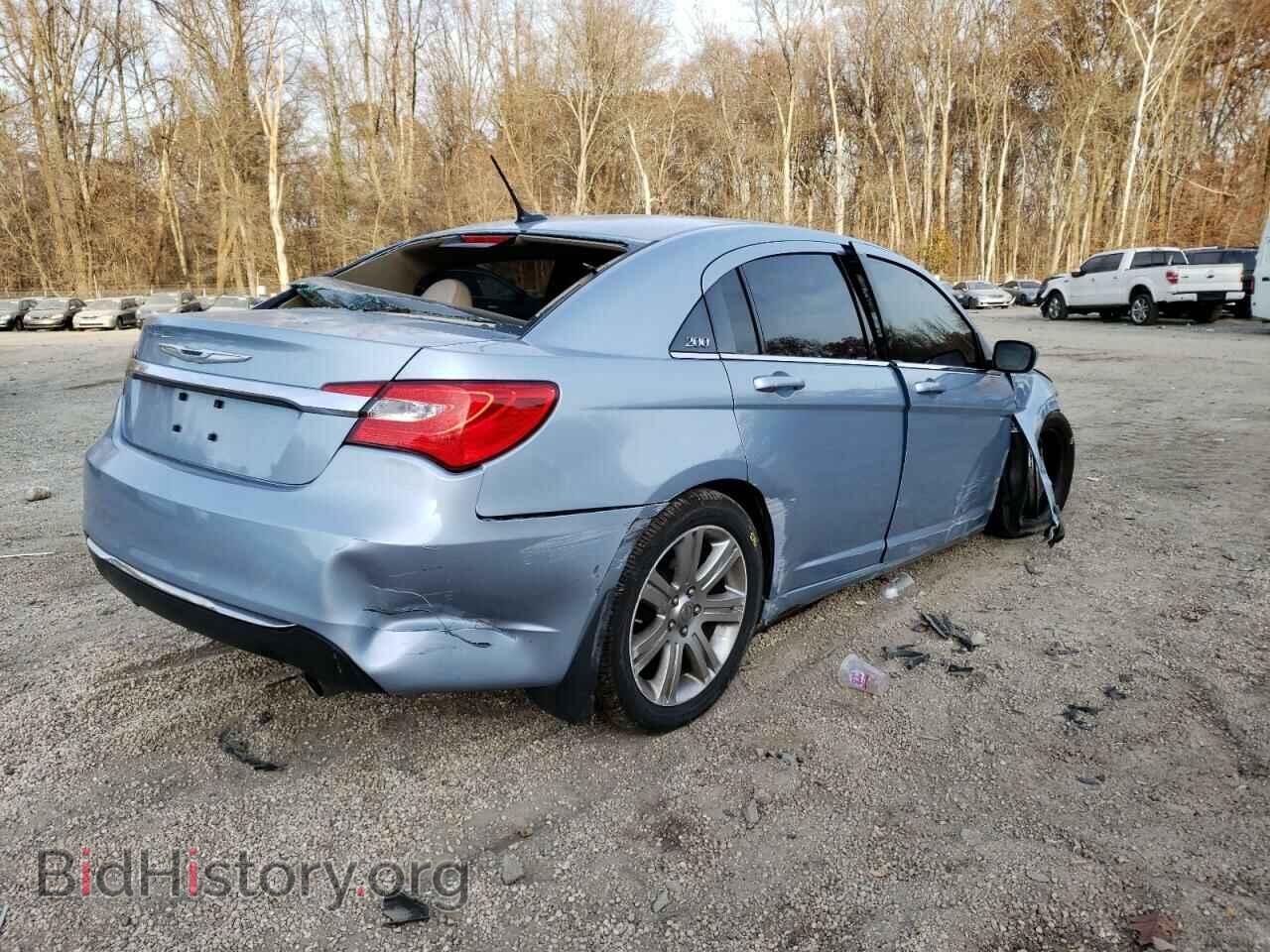 2012 CHRYSLER 200 - VIN: 1C3CCBBG0CN330565 - Фото 4