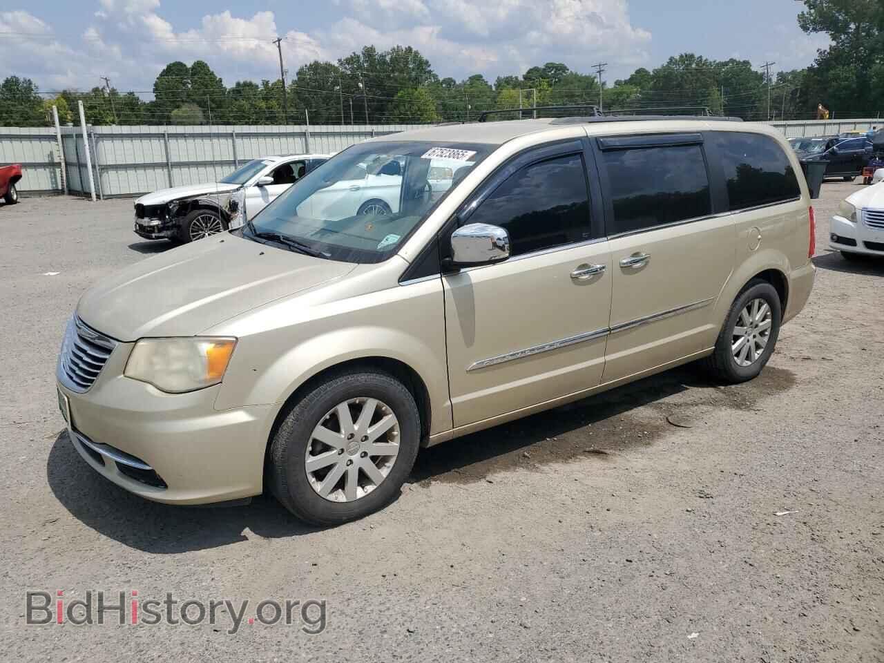Photo 2A4RR8DG5BR780096 - CHRYSLER MINIVAN 2011