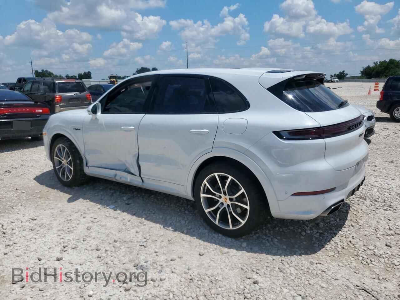 2024 PORSCHE CAYENNE - VIN: WP1AE2AY4RDA29821 - Фото 2