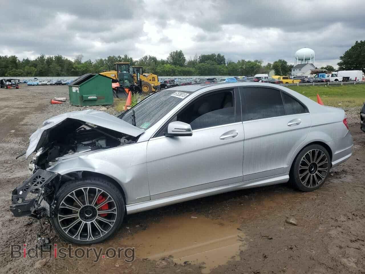 Photo WDDGF5EB5BA453487 - MERCEDES-BENZ C-CLASS 2011