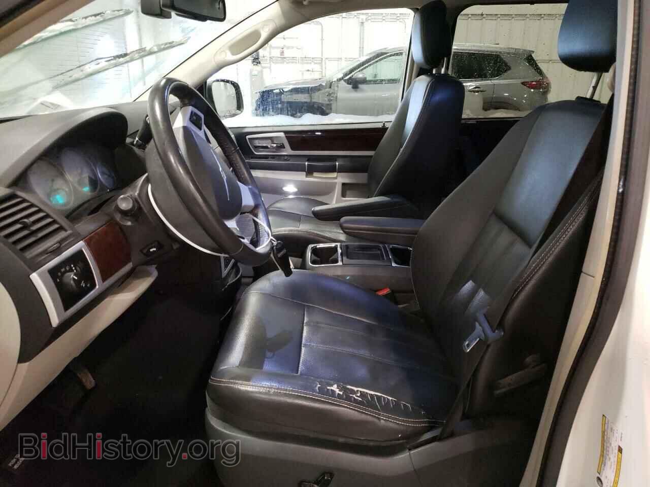 2010 CHRYSLER MINIVAN - VIN: 2A4RR8DX3AR366703 - Photo 7