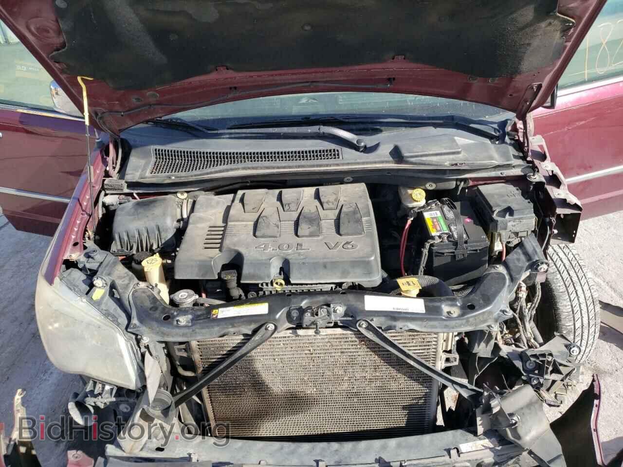 2008 CHRYSLER MINIVAN - VIN: 2A8HR64X58R688767 - Фото 7