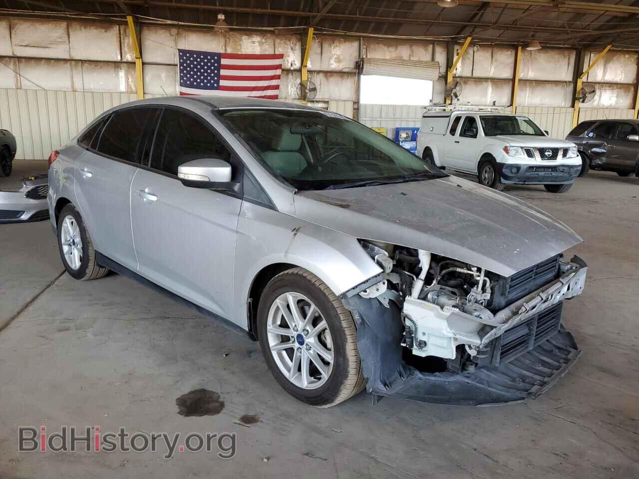 2017 FORD FOCUS - VIN: 1FADP3F2XHL226196 - Фото 4