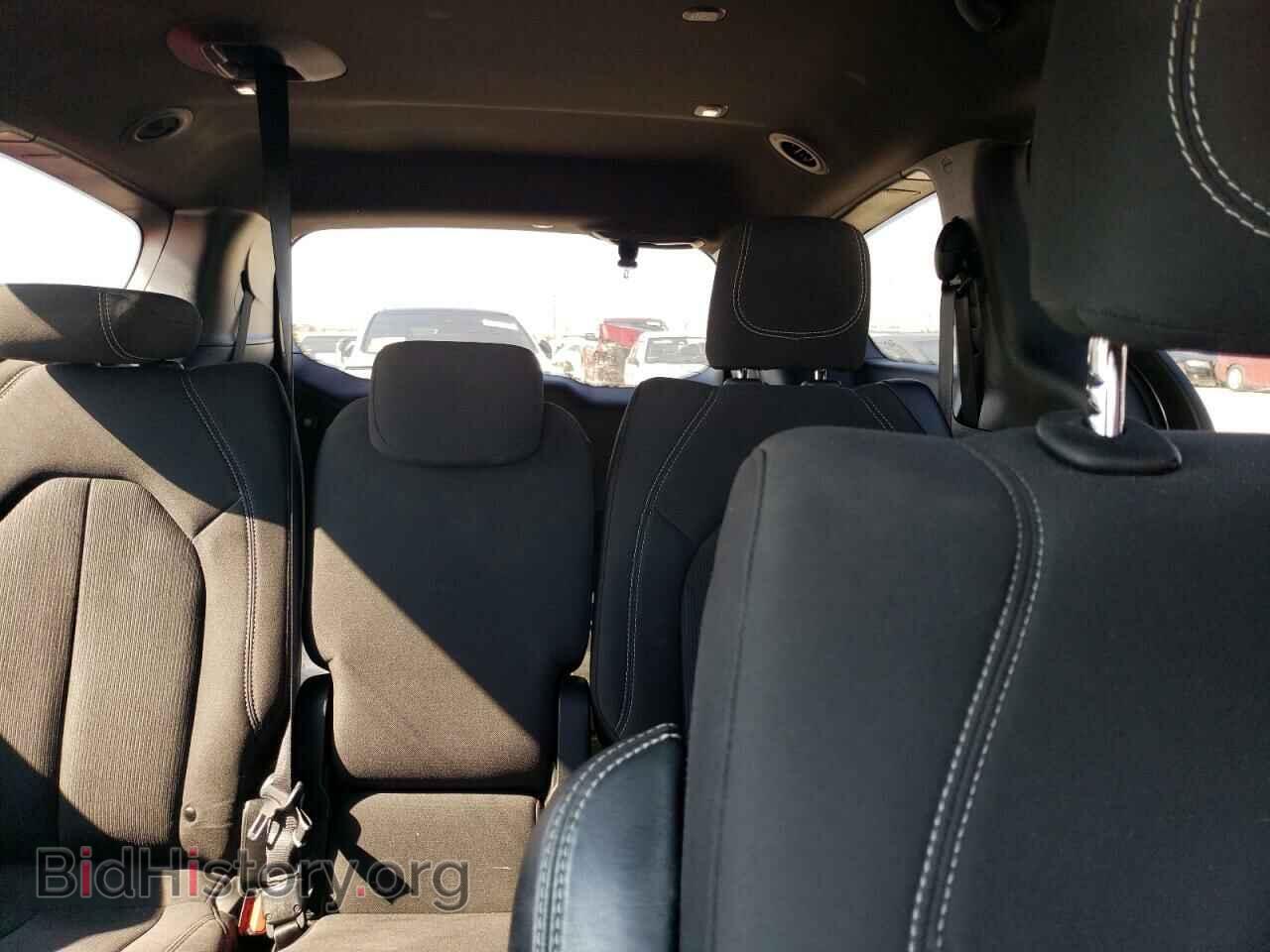 2019 CHRYSLER PACIFICA - VIN: 2C4RC1FGXKR609727 - Photo 10
