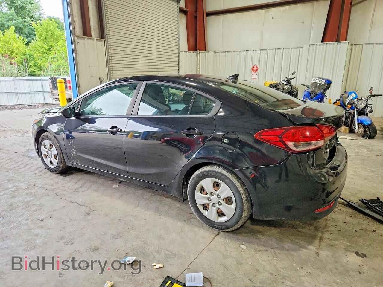 2017 KIA FORTE - VIN: 3KPFK4A76HE087929 - Фото 2