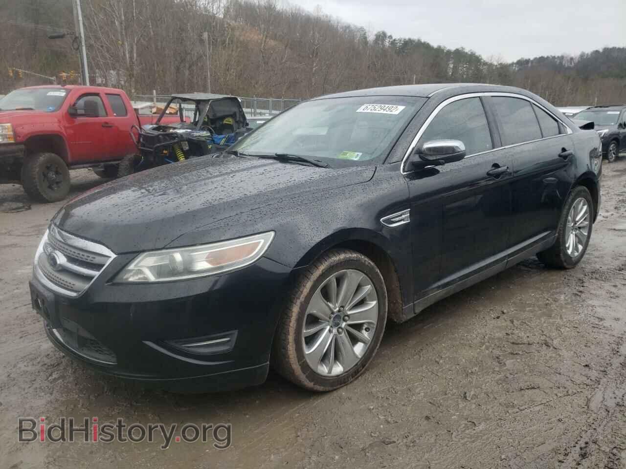 Photo 1FAHP2FW5BG107213 - FORD TAURUS 2011