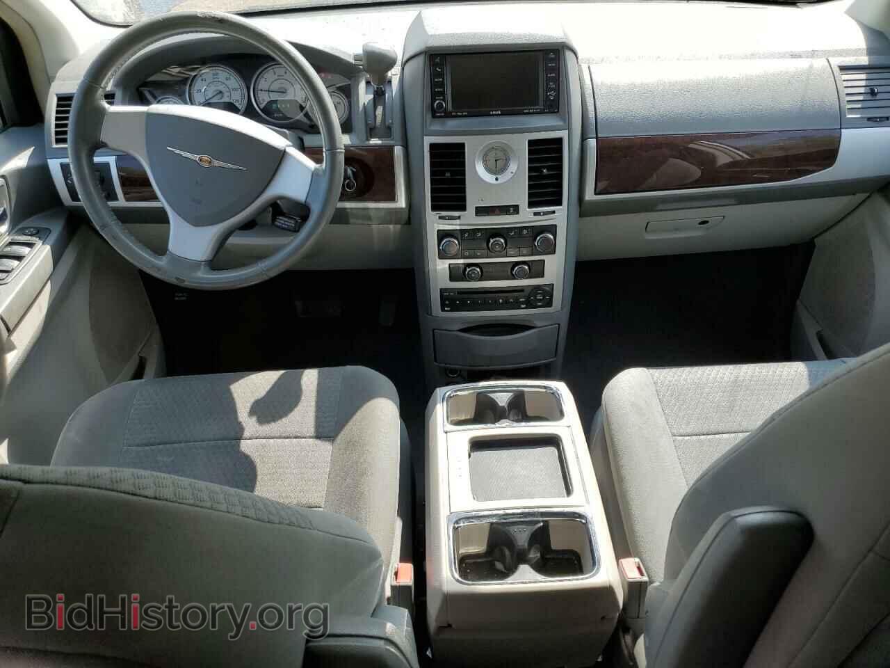 2010 CHRYSLER MINIVAN - VIN: 2A4RR5D12AR300816 - Фото 8