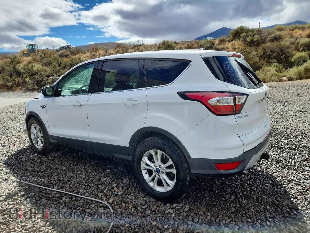 2017 FORD ESCAPE - VIN: 1FMCU9G92HUB81788 - Фото 2