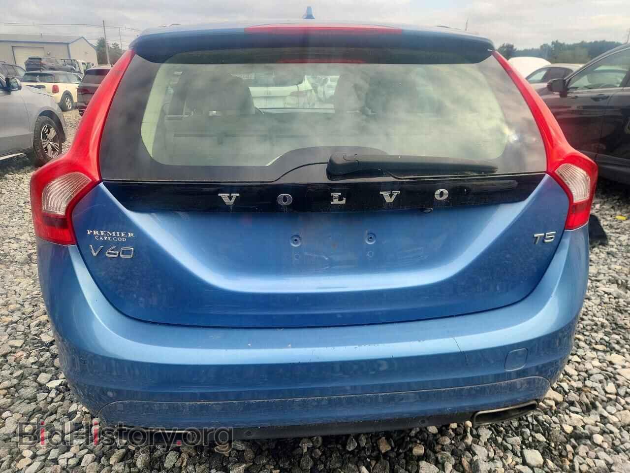 2015 VOLVO V60 - VIN: YV140MEM2F1229541 - Photo 6
