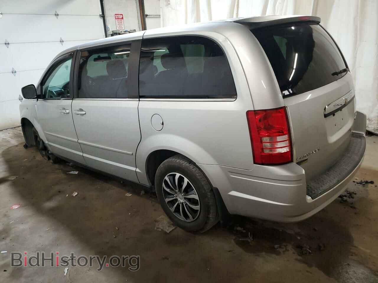 2010 CHRYSLER MINIVAN - VIN: 2A4RR4DE9AR152404 - Фото 2
