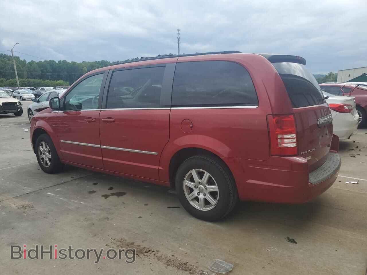 2010 CHRYSLER MINIVAN - VIN: 2A4RR5D1XAR250537 - Фото 2