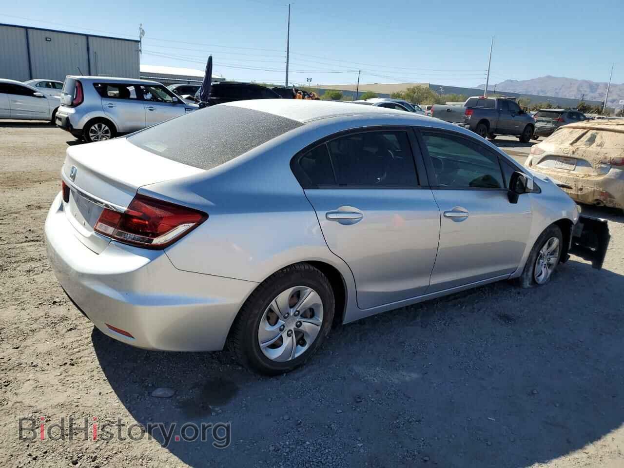 2013 HONDA CIVIC - VIN: 2HGFB2F54DH572002 - Фото 3