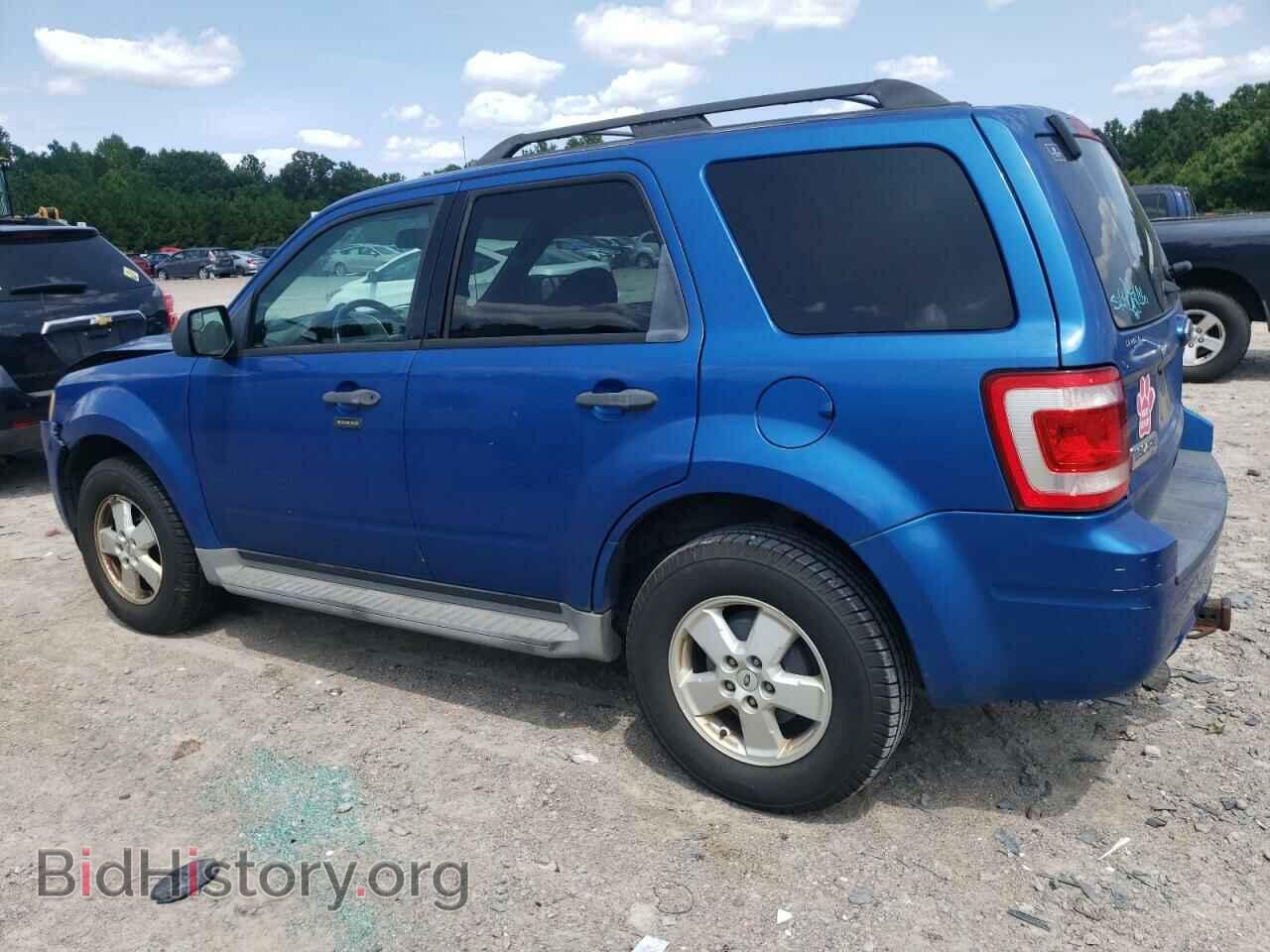 2011 FORD ESCAPE - VIN: 1FMCU9DG8BKA77831 - Фото 2