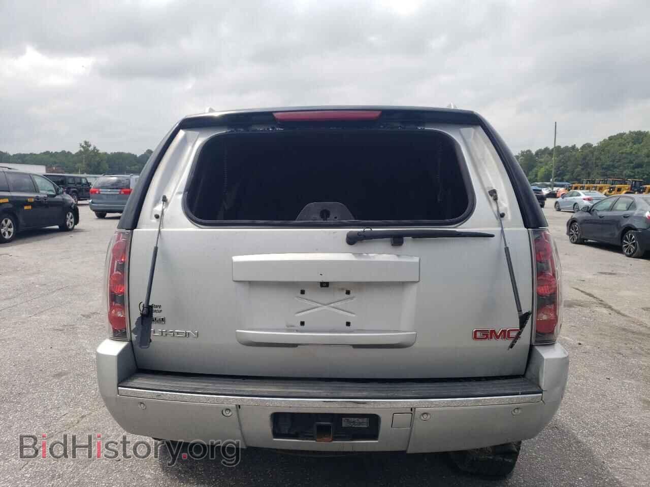 2010 GMC YUKON - VIN: 1GKUKEEF5AR127401 - Photo 6