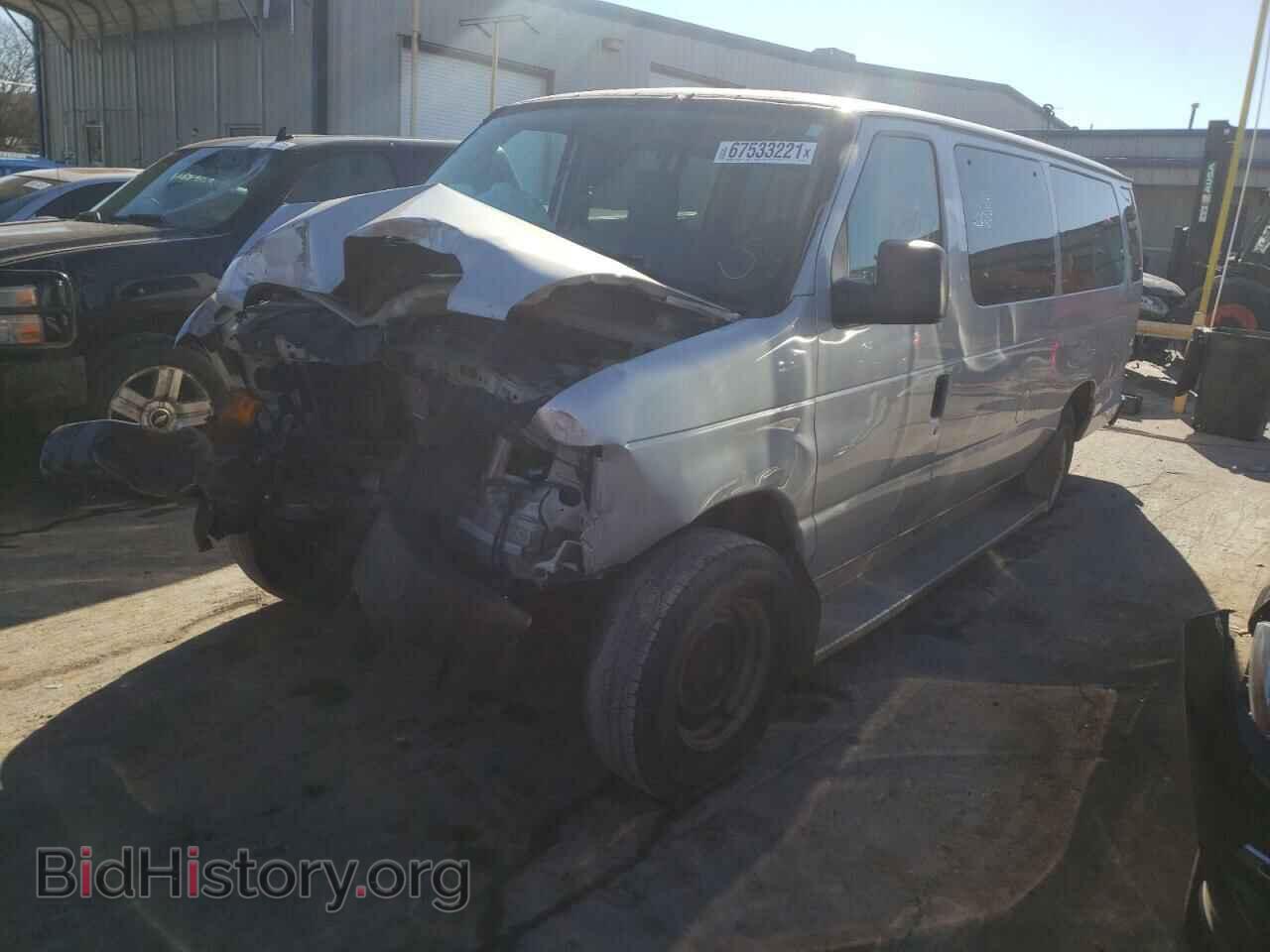 2011 FORD ECONOLINE - VIN: 1FBSS3BLXBDA94870 - Photo 2