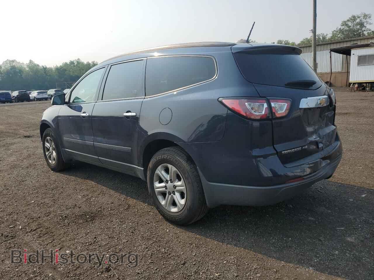 2017 CHEVROLET TRAVERSE - VIN: 1GNKVFKD2HJ223991 - Фото 2