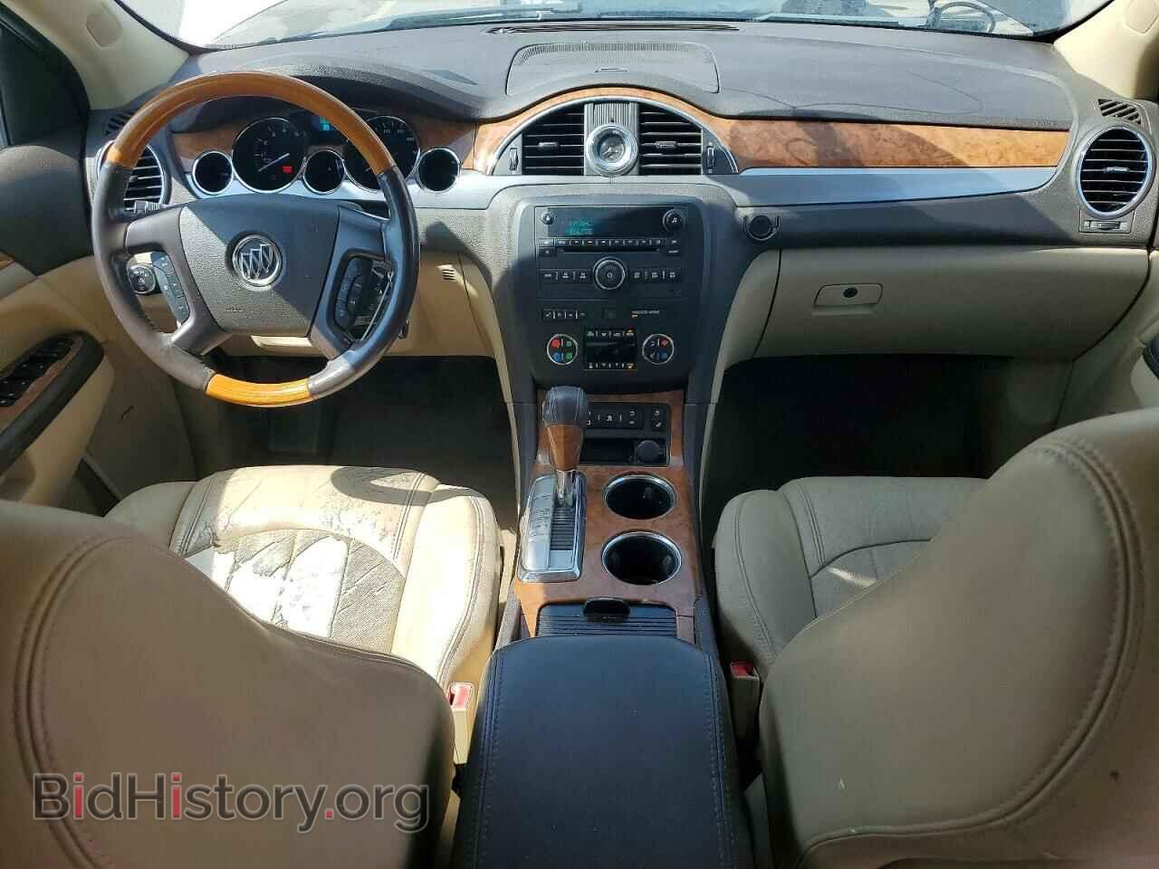 2011 BUICK ENCLAVE - VIN: 5GAKVCEDXBJ302952 - Photo 8