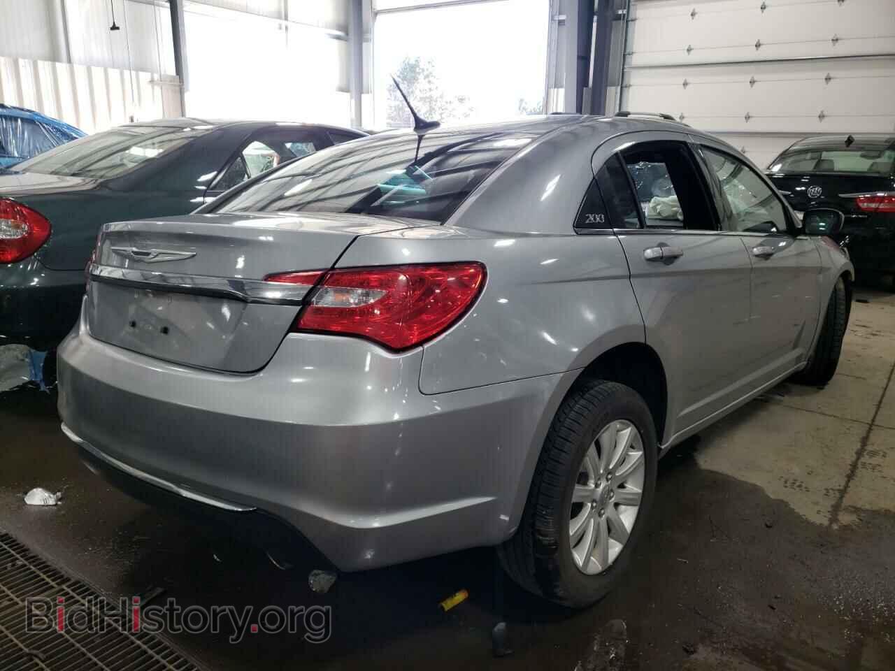 2013 CHRYSLER 200 - VIN: 1C3CCBBG1DN532171 - Фото 4