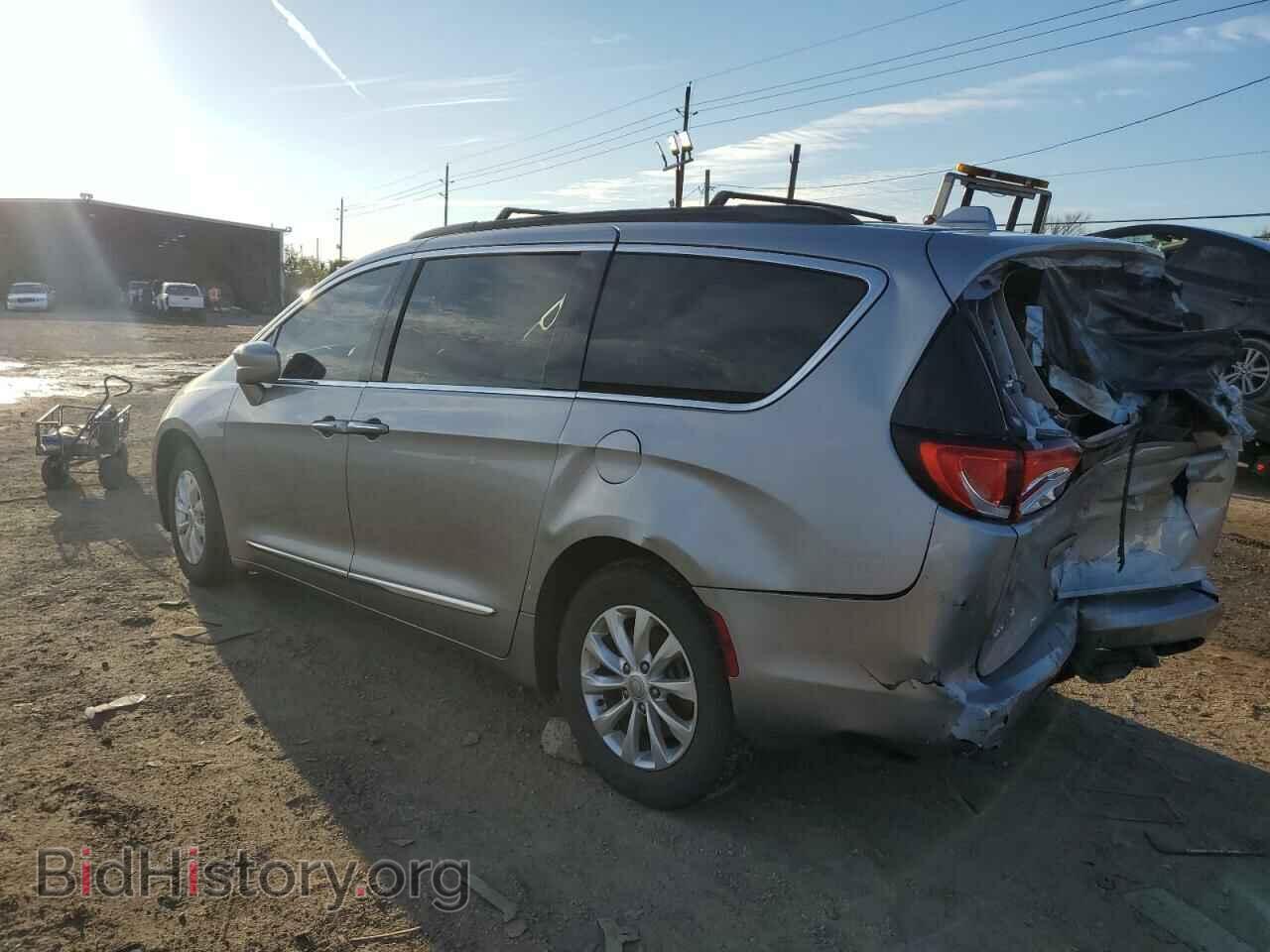 2017 CHRYSLER PACIFICA - VIN: 2C4RC1BG6HR759090 - Фото 2