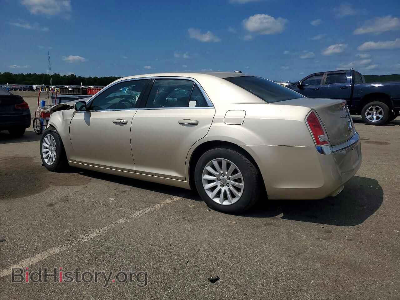 2012 CHRYSLER 300 - VIN: 2C3CCAAG0CH312894 - Photo 2