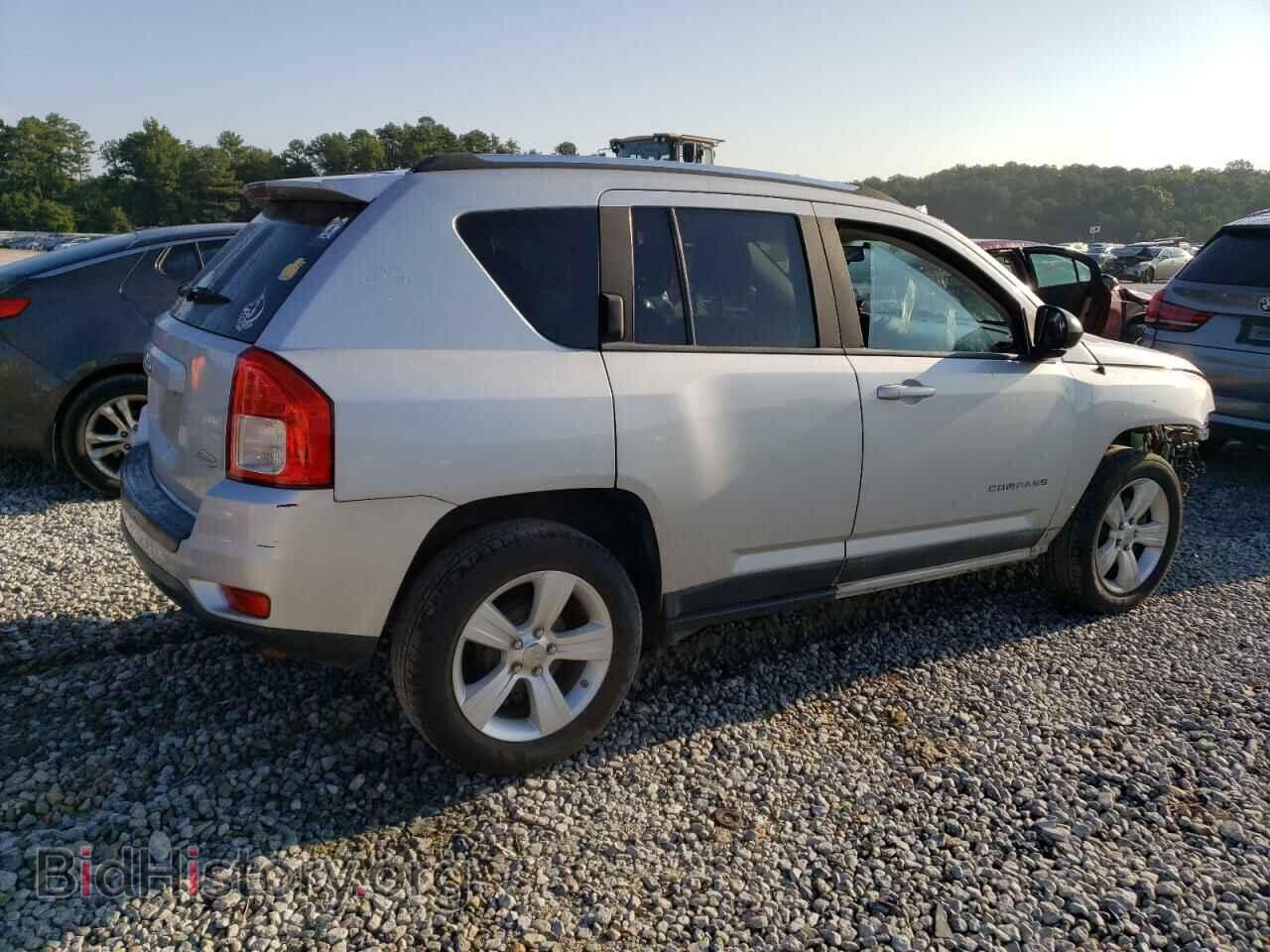 2011 JEEP COMPASS - VIN: 1J4NT1FBXBD194408 - Photo 3
